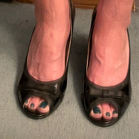 Victoria Spencer Black Peep Toe Heels - Picture 1 of 4